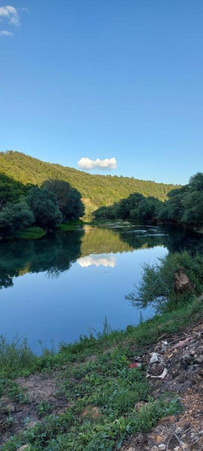 Апартаменты Oaza Deli Кулен Вакуф Экстерьер фото